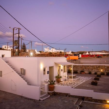 Sing And Blossom Accommodation Mykonos Town Exterior photo
