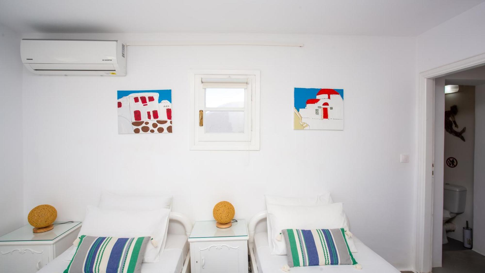 Sing And Blossom Accommodation Mykonos Town Exterior photo